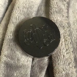 Kat Von D KVD translucent setting powder